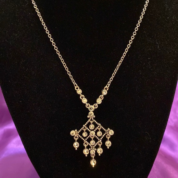 Jewelry - Necklace Costume Jewelry